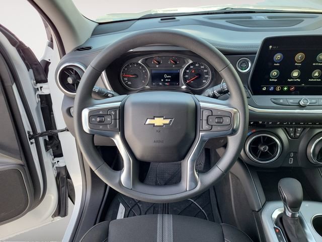 2025 Chevrolet Blazer 2LT photo 13