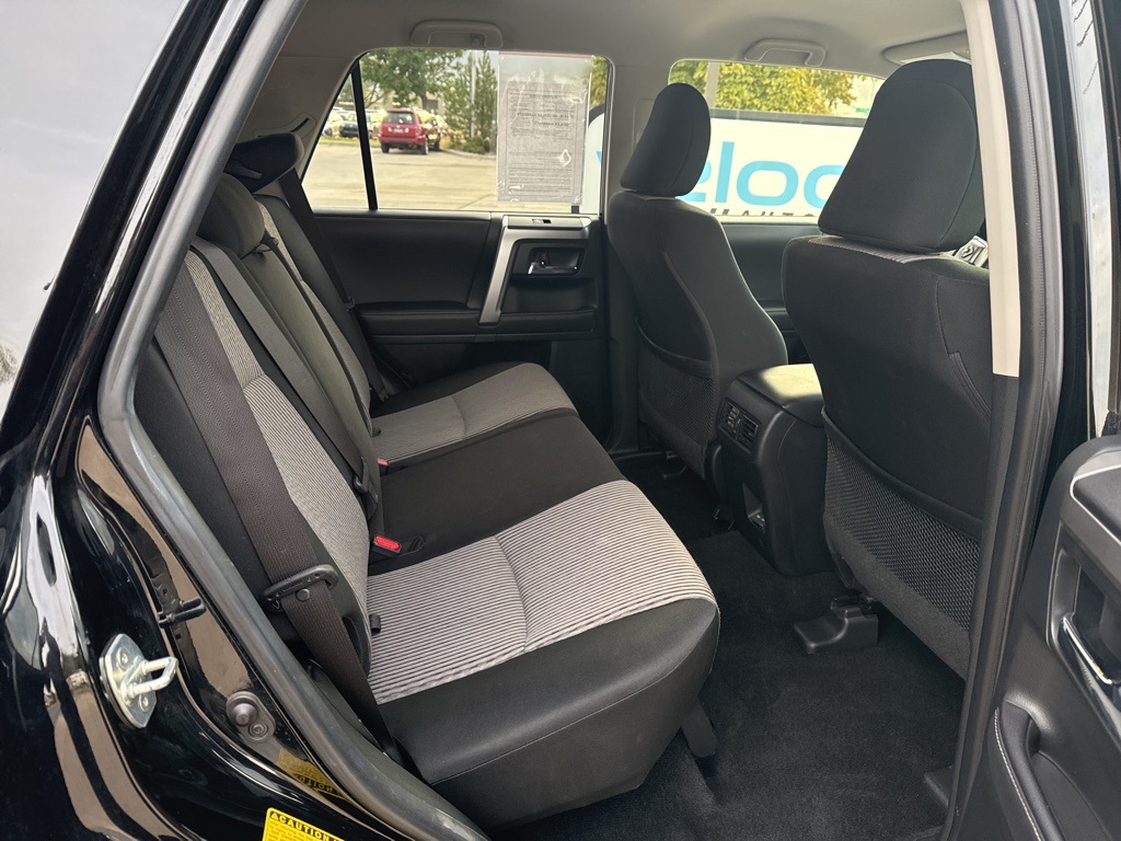 2024 Toyota 4Runner SR5 photo 17