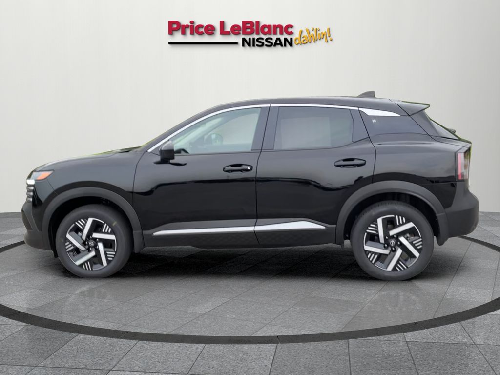 2025 Nissan Kicks SV photo 4