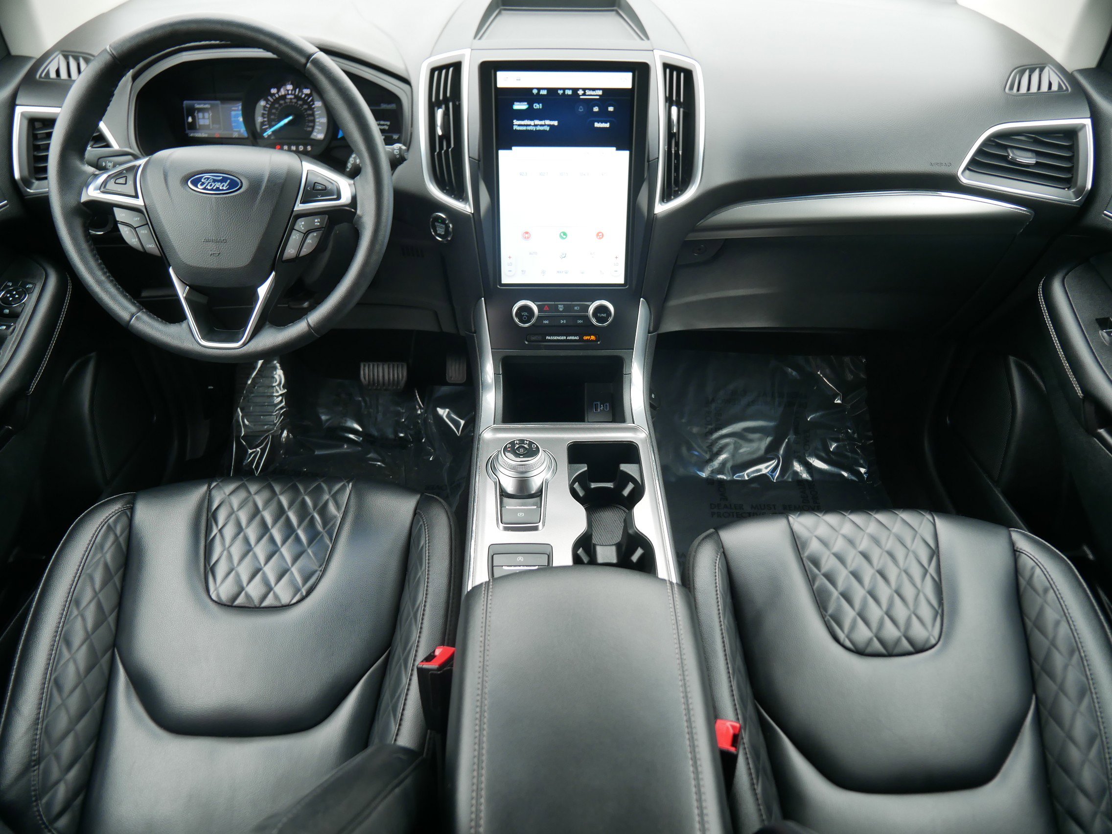 2024 Ford Edge Titanium photo 14