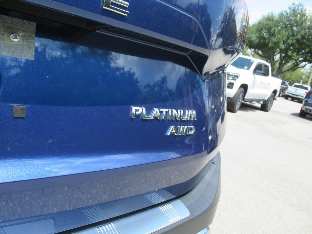 2023 Nissan Rogue Platinum photo 8