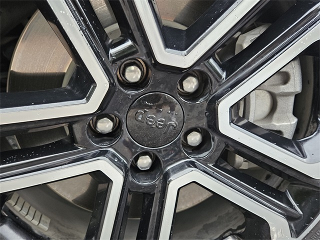 2024 Jeep Compass Limited photo 16