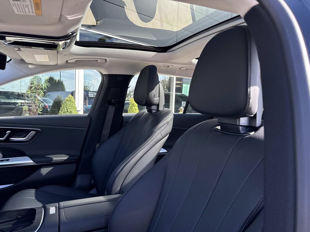2026 Mercedes Benz E 53 AMG 4MATIC photo 16