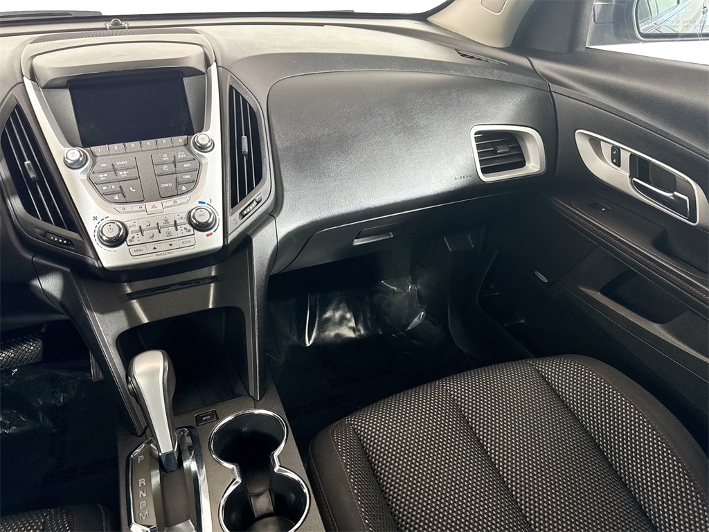 2015 Chevrolet Equinox LT photo 8
