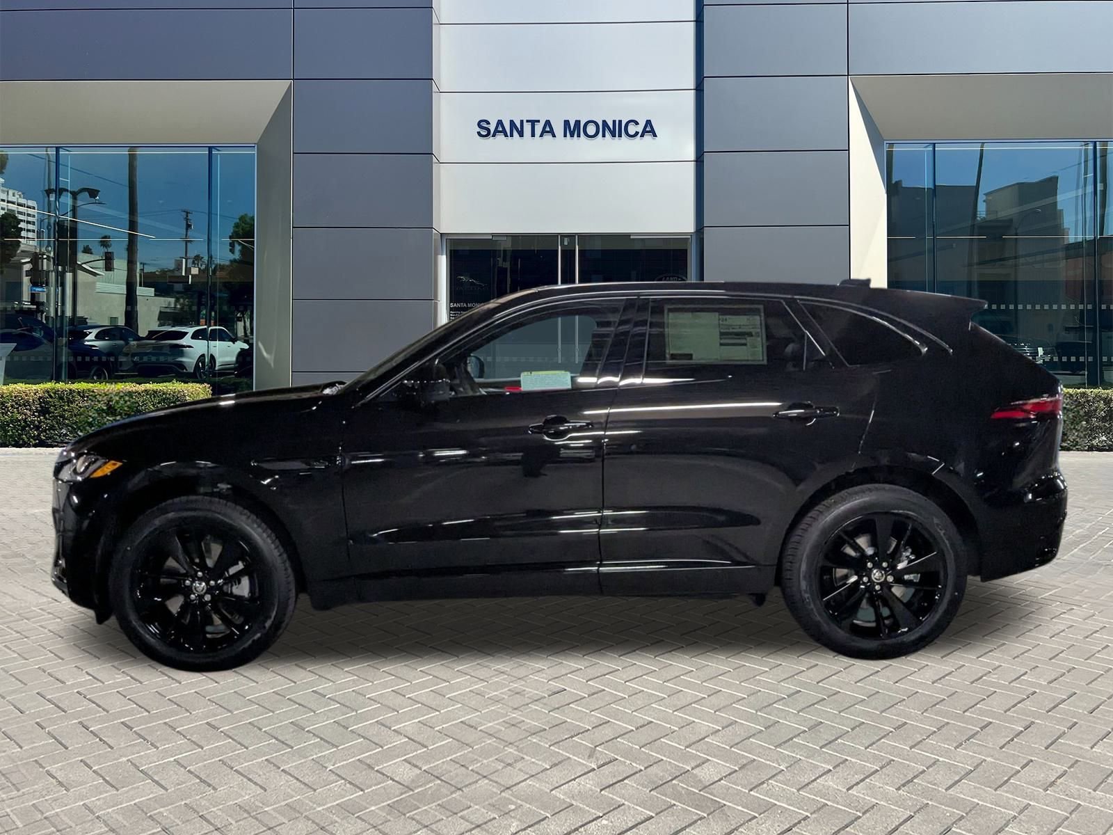 2026 Jaguar F-PACE P250 R-Dynamic S photo 2