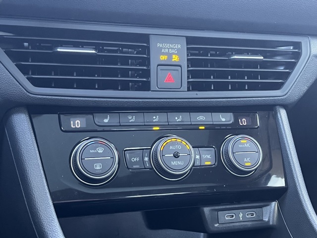2023 Volkswagen Jetta 1.5T SE photo 39