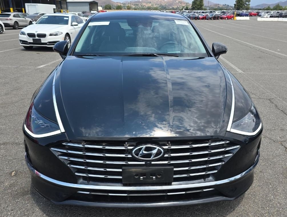 Used 2022 Hyundai Sonata Hybrid Limited with VIN KMHL54JJ5NA043078 for sale in Kansas City