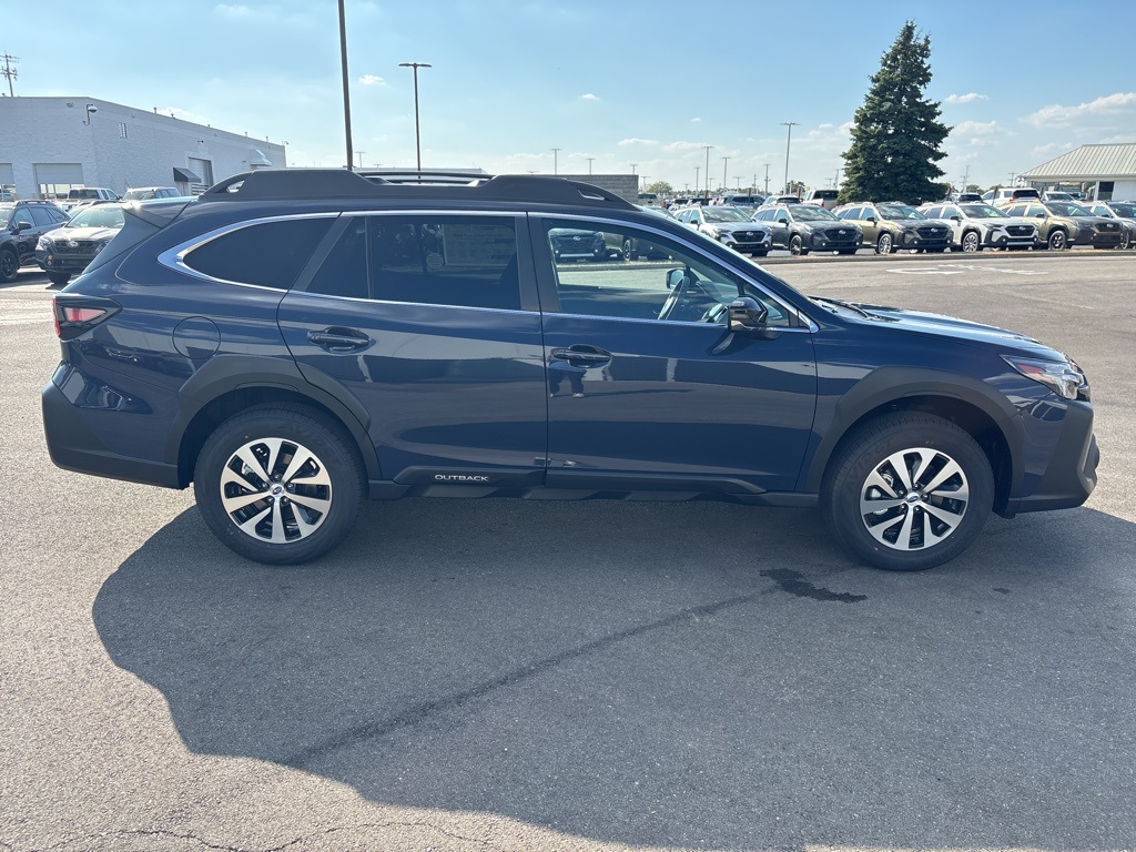 2025 Subaru Outback Premium photo 2
