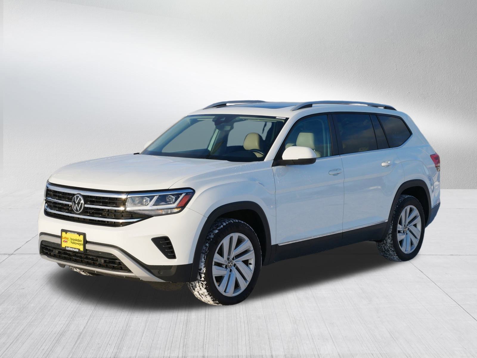 2021 Volkswagen Atlas V6 SEL photo 2