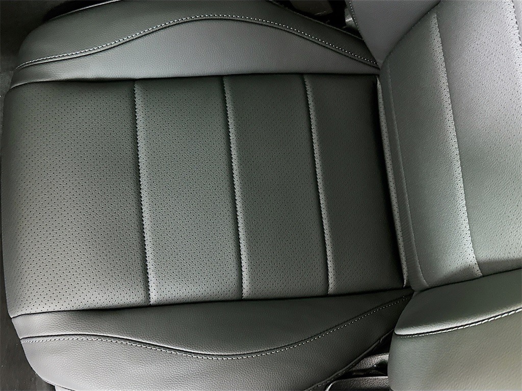 2026 Mercedes Benz GLE 350 4MATIC photo 18