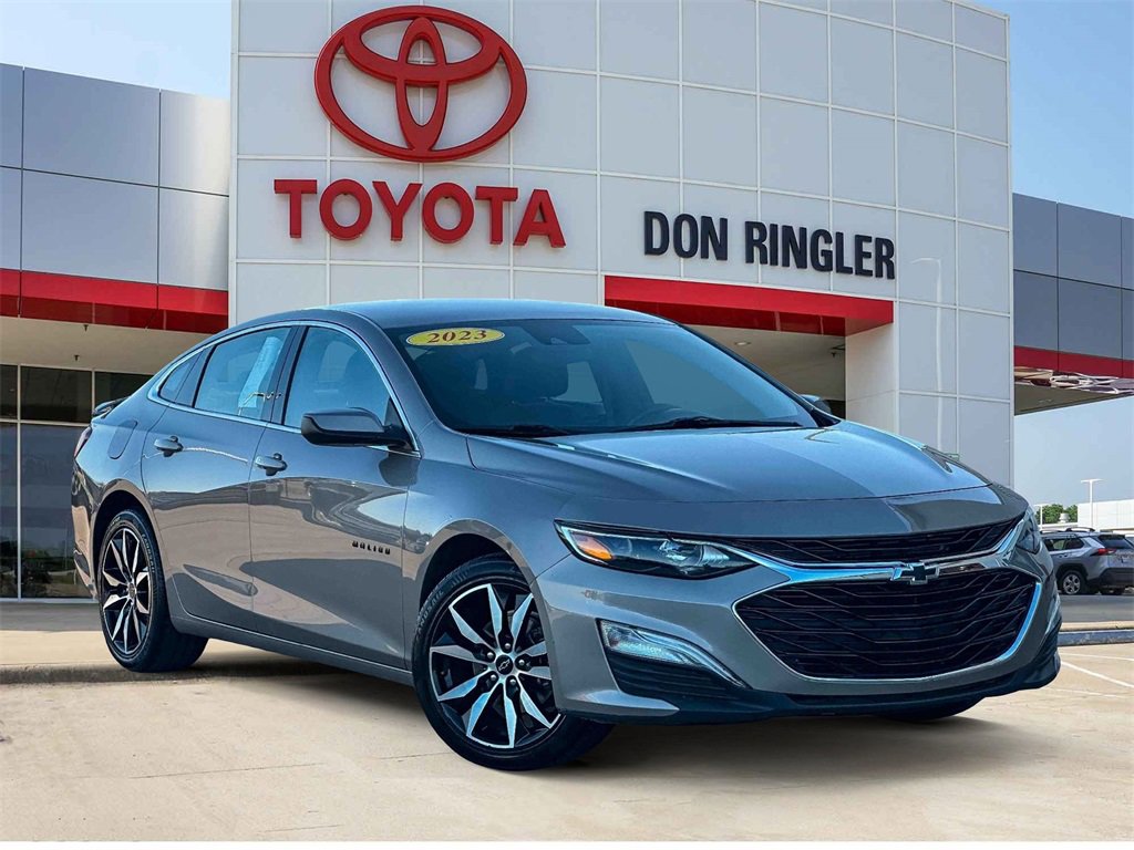 2023 Chevrolet Malibu RS's photo