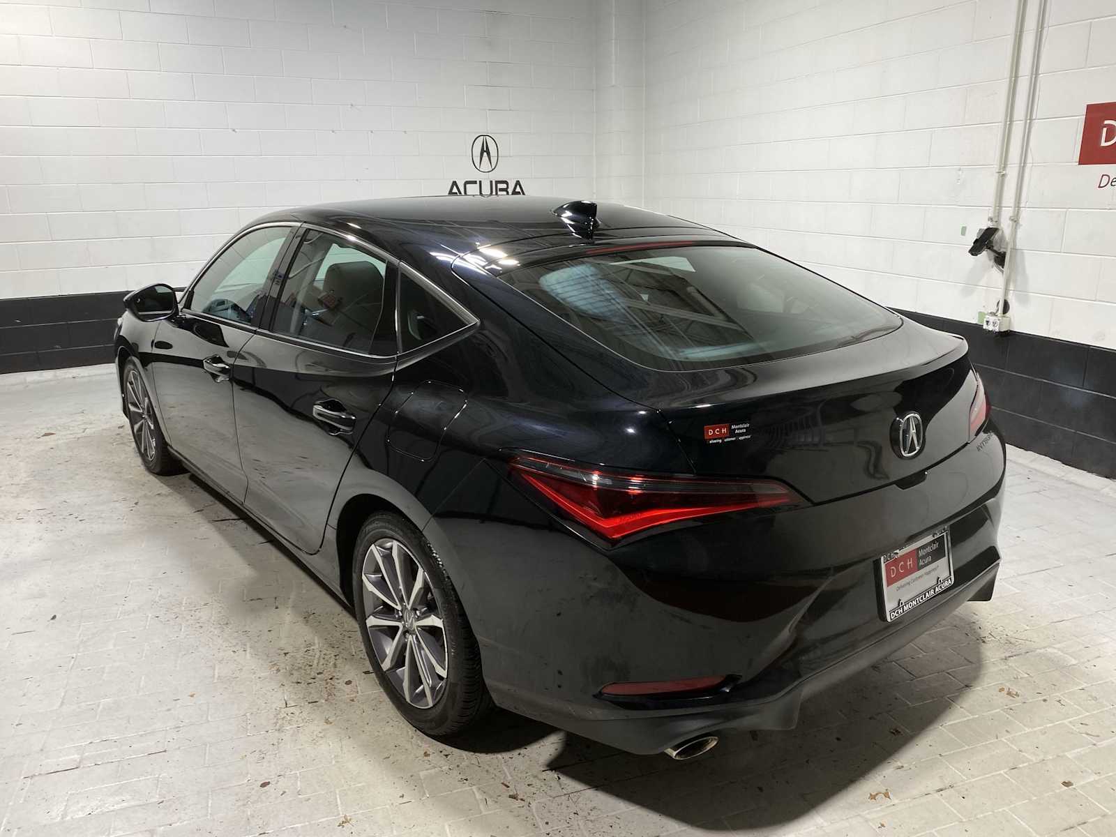 2023 Acura Integra Base photo 4