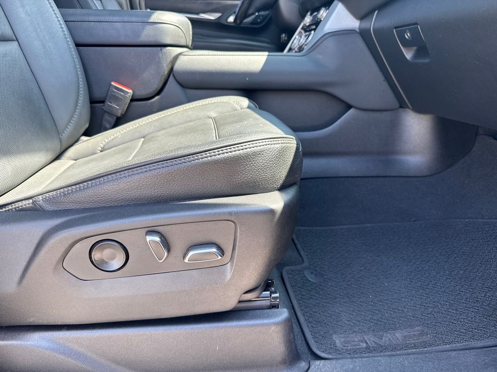 2022 Gmc Yukon XL Denali photo 12