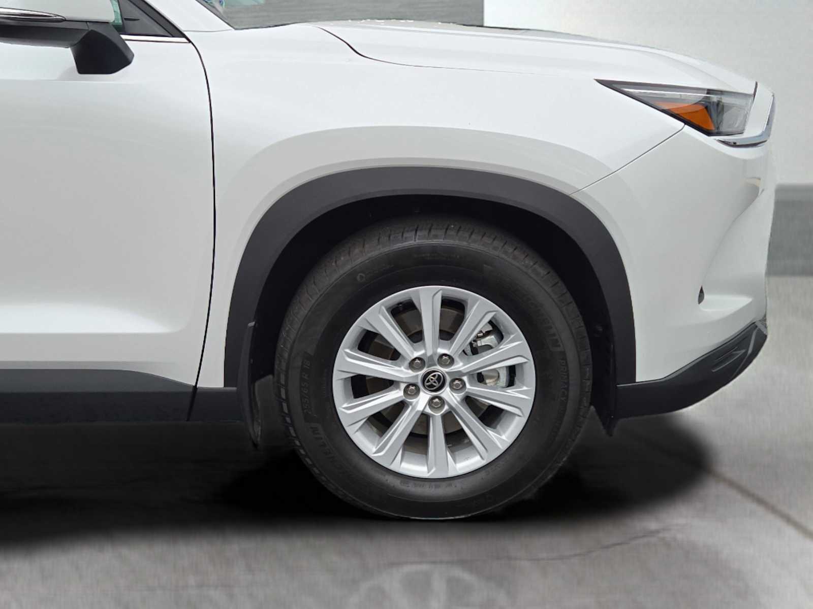 2025 Toyota Grand Highlander XLE photo 11