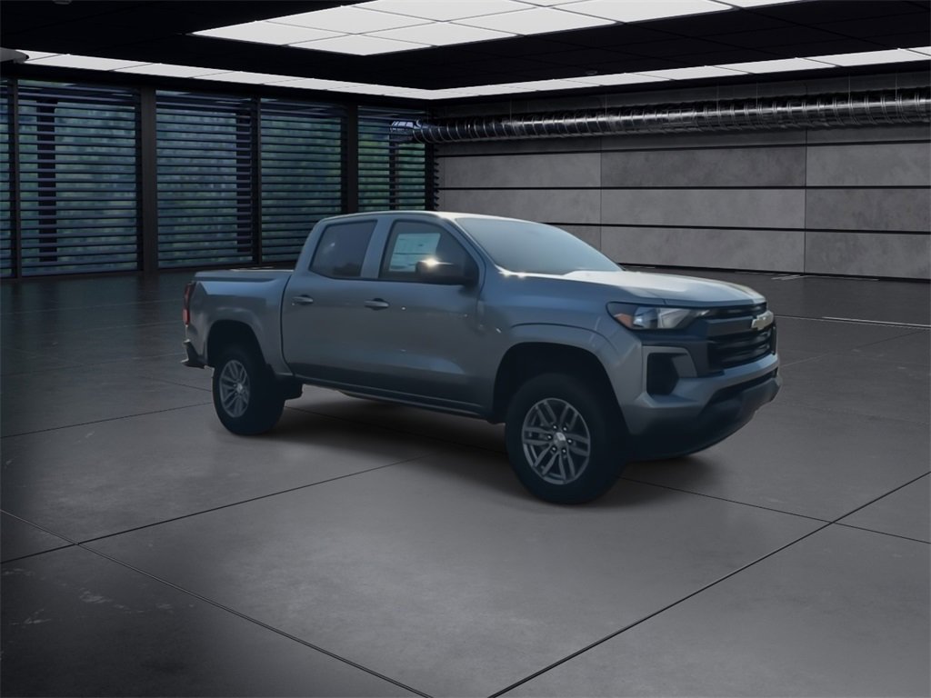 2026 Chevrolet Colorado LT photo 2