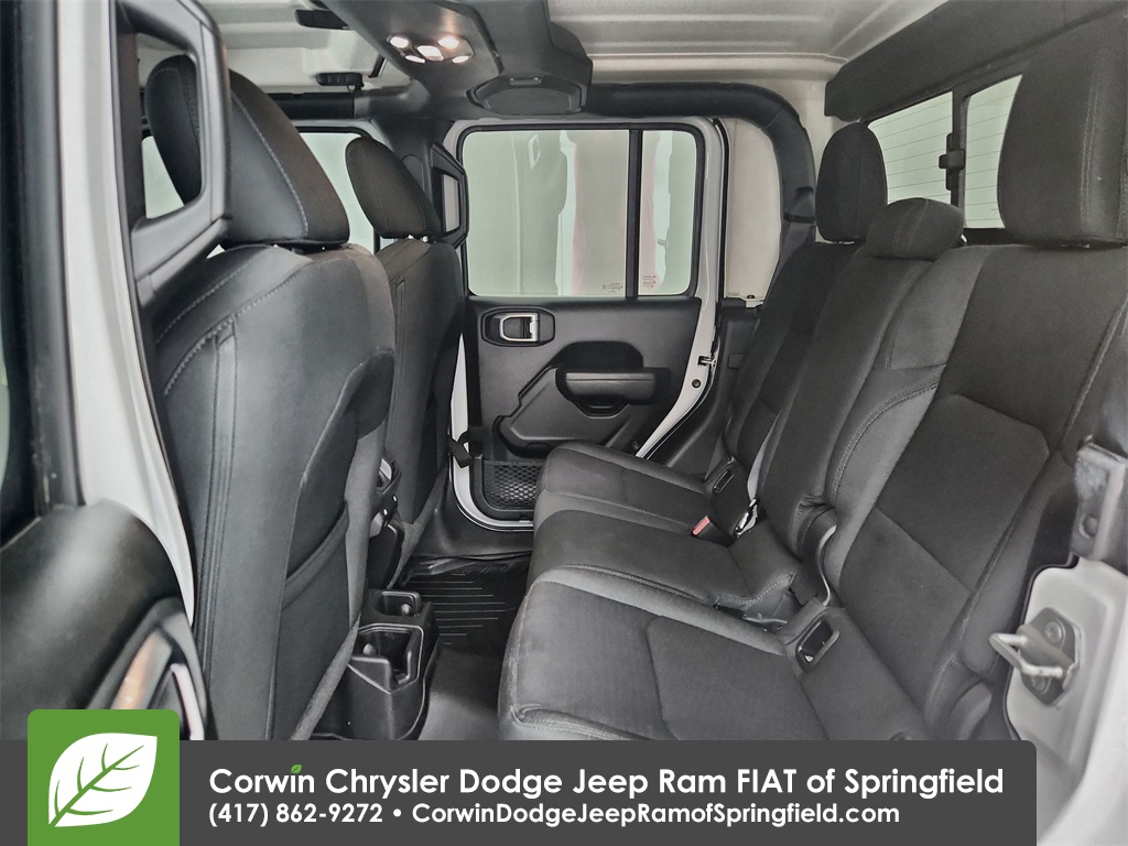 2022 Jeep Gladiator Sport photo 26