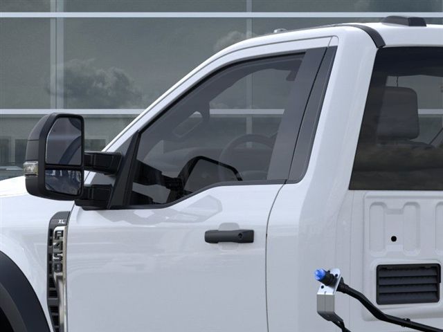 2026 Ford F-450 photo 20