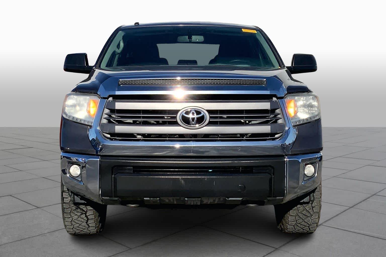 2015 Toyota Tundra SR5 Grade photo 3
