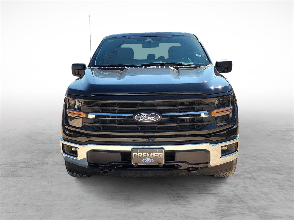 2024 Ford F-150 XLT photo 3