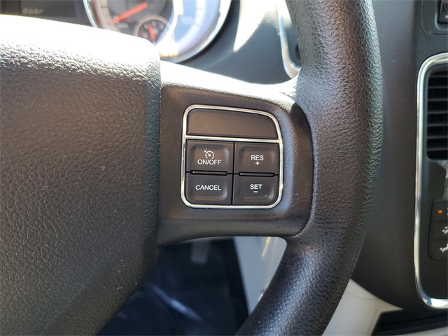 2017 Dodge Grand Caravan SE photo 19