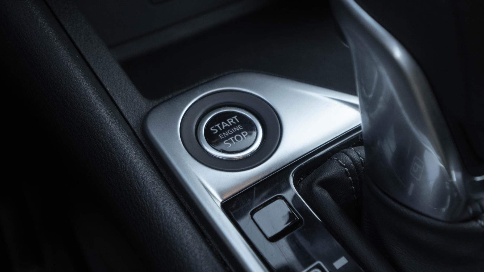 2023 Nissan Sentra SV photo 15