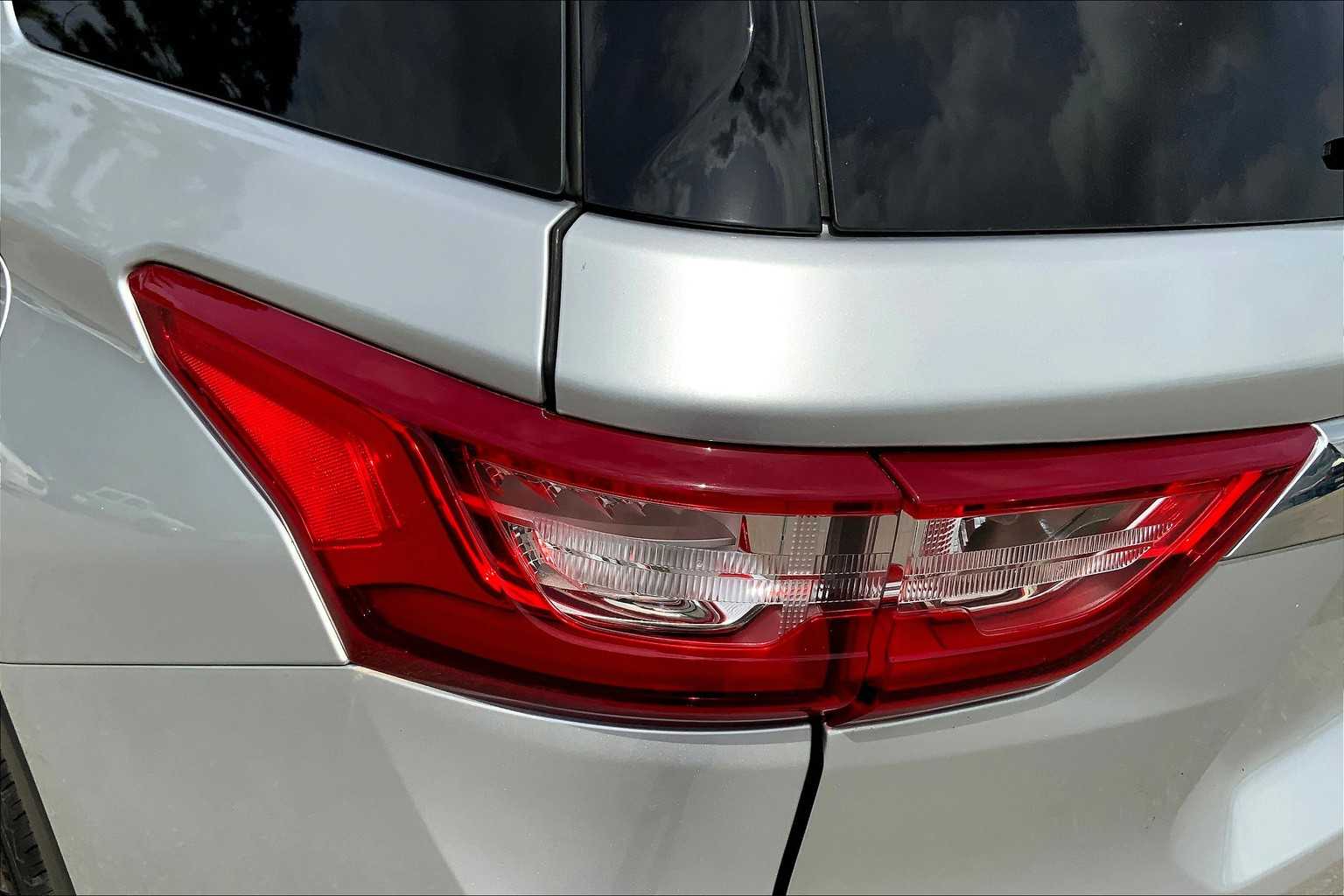 2020 Chevrolet Traverse Leather photo 26