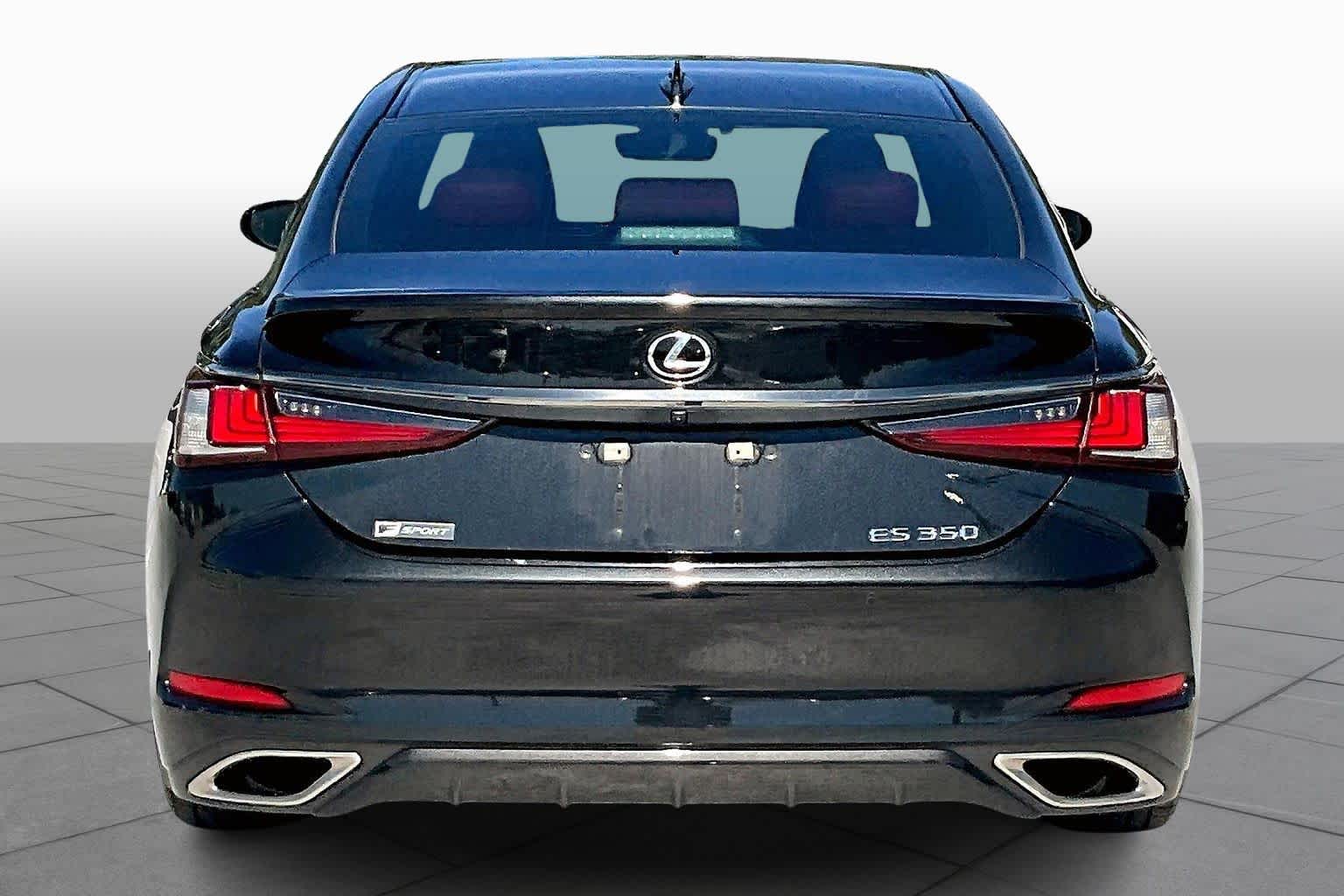 2021 Lexus ES F SPORT photo 4