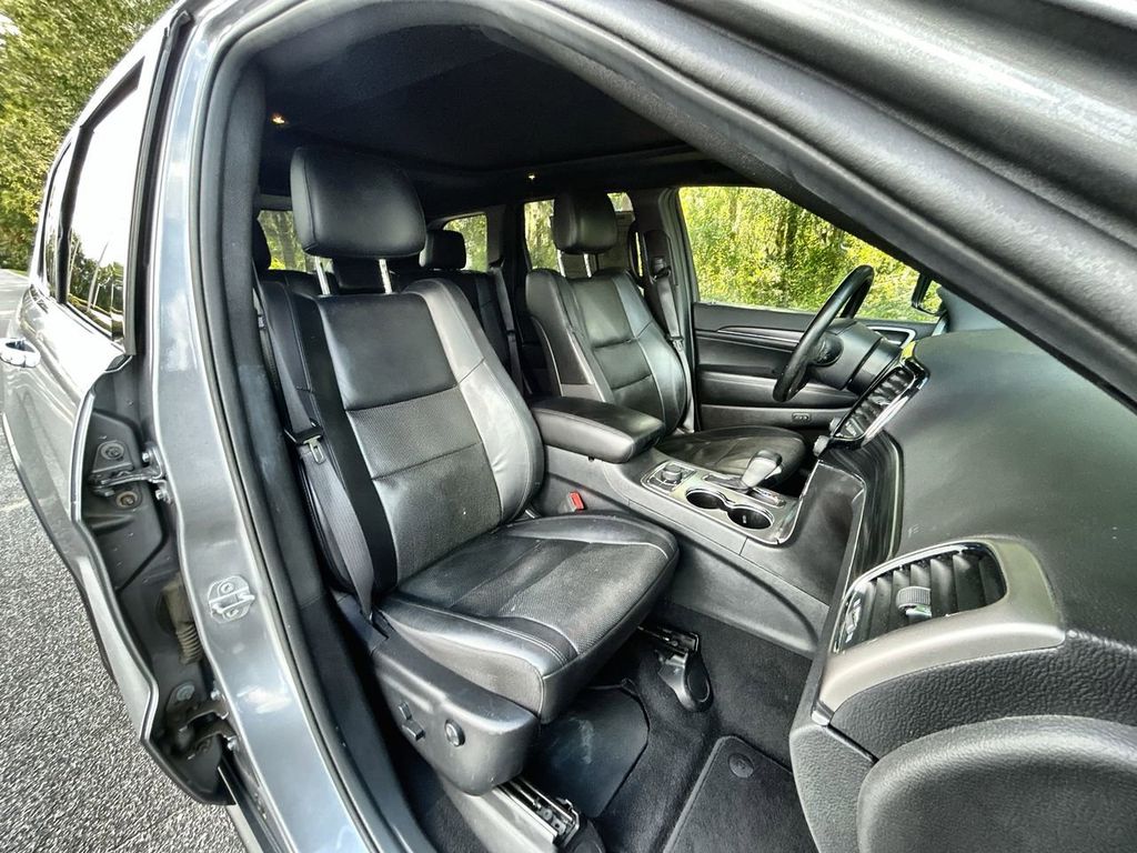 2019 Jeep Grand Cherokee Limited photo 28