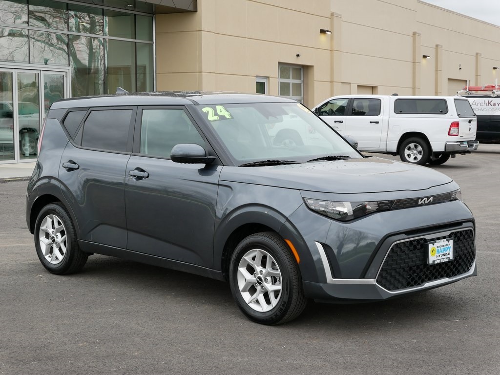 2024 Kia Soul LX