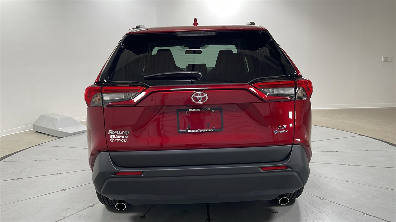 2025 Toyota RAV4 Hybrid LE photo 2