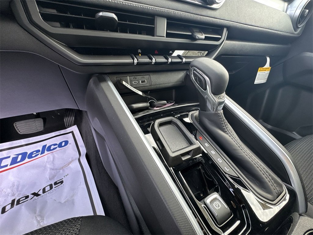 2025 Chevrolet Colorado Work Truck LT photo 20