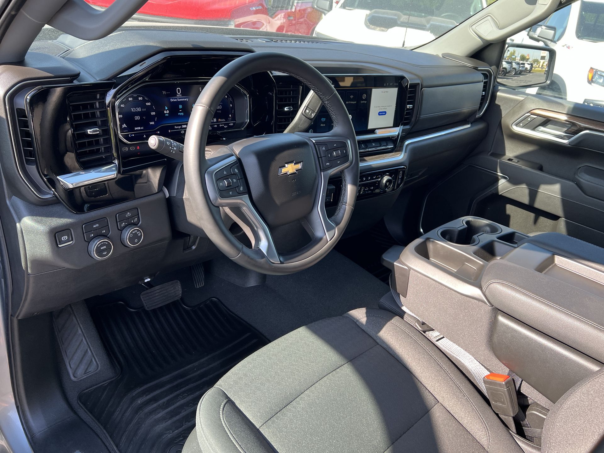 2025 Chevrolet Silverado 1500 LT photo 6