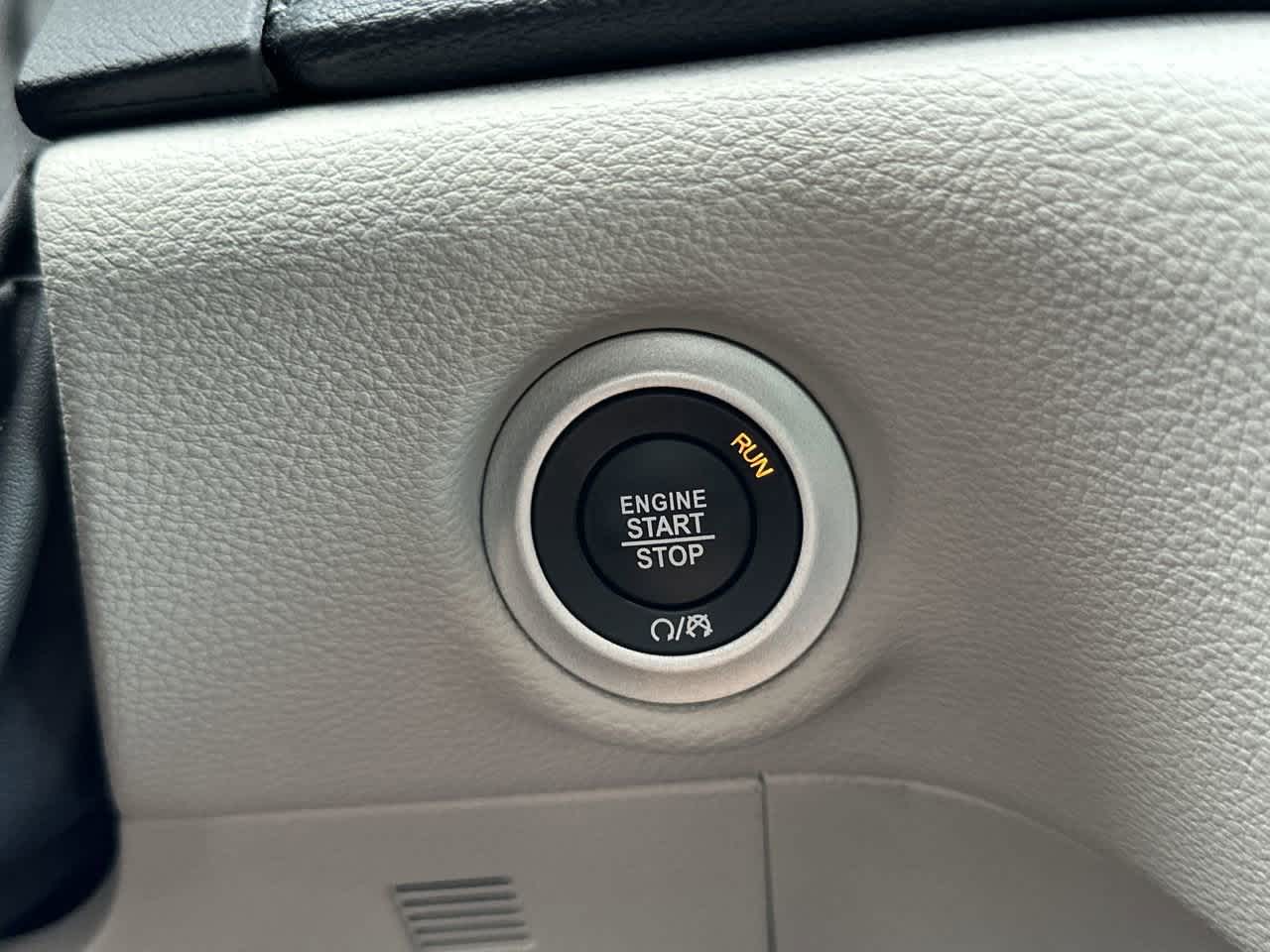 2023 Chrysler Pacifica Touring L photo 59