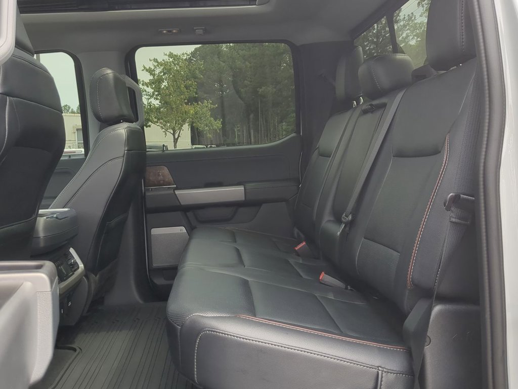 2023 Ford F-150 Lariat photo 25
