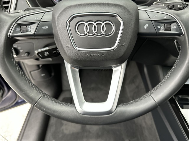 2025 Audi Q5 45 S line Premium photo 6