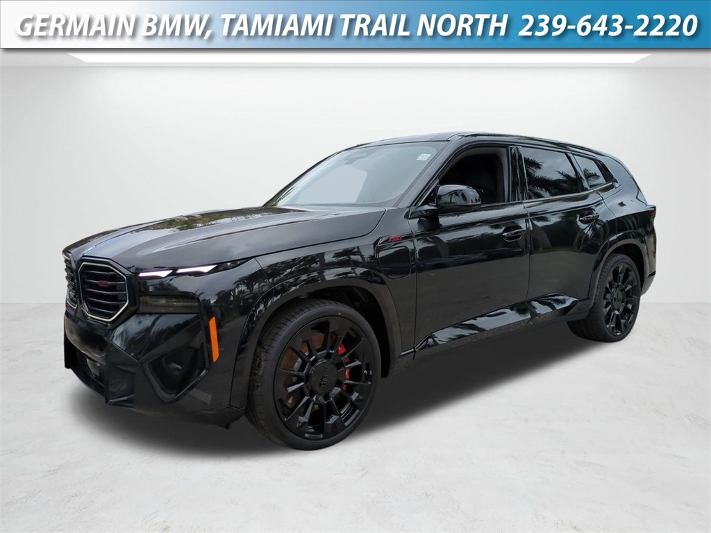 2026 BMW XM Base's photo