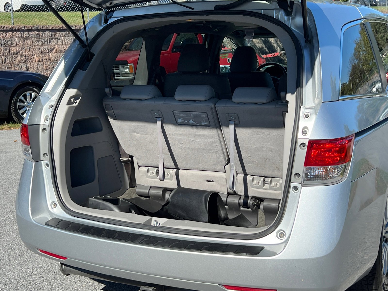 2015 Honda Odyssey EX-L photo 16