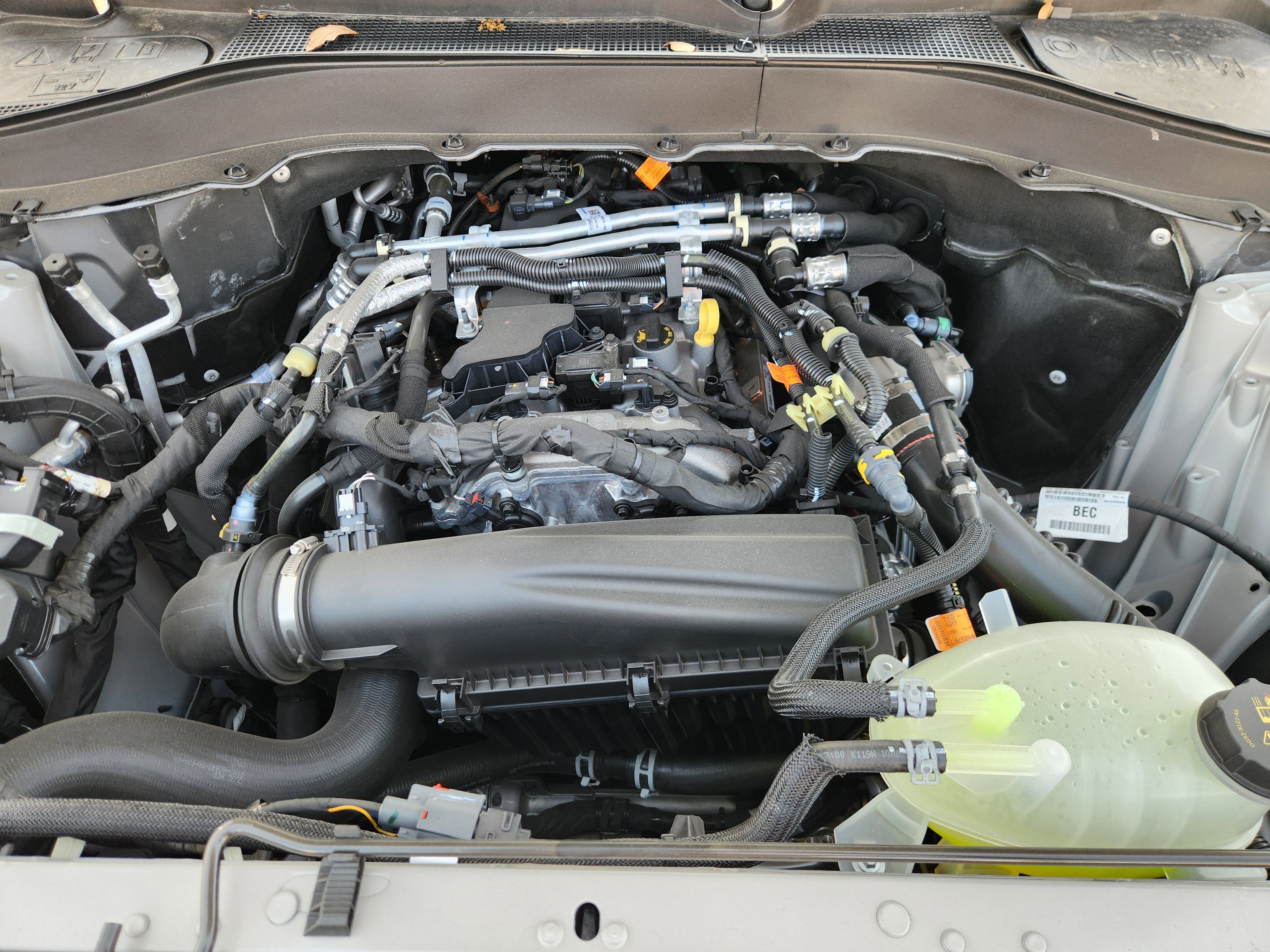 New 2025 Vapor Blue Ford Active image 21