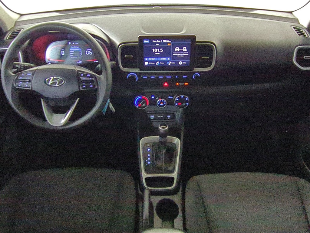 2024 Hyundai Venue SE photo 12
