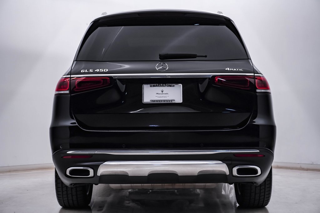 2023 Mercedes Benz GLS 450 4MATIC photo 4