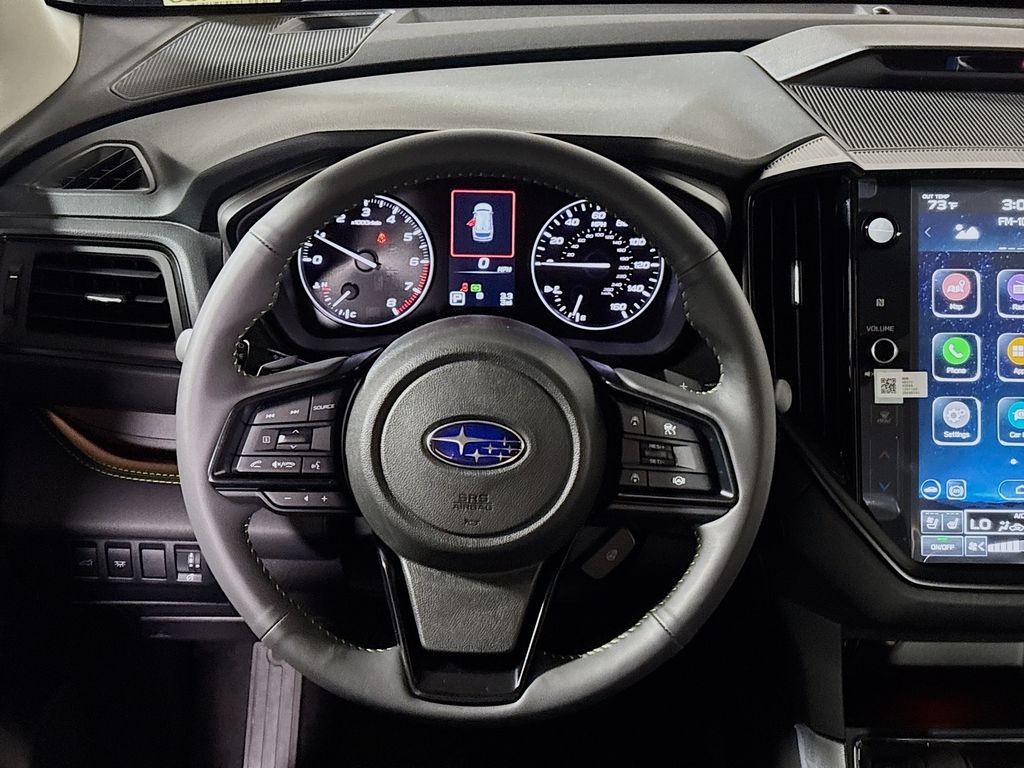 2025 Subaru Ascent Onyx Edition Touring photo 13