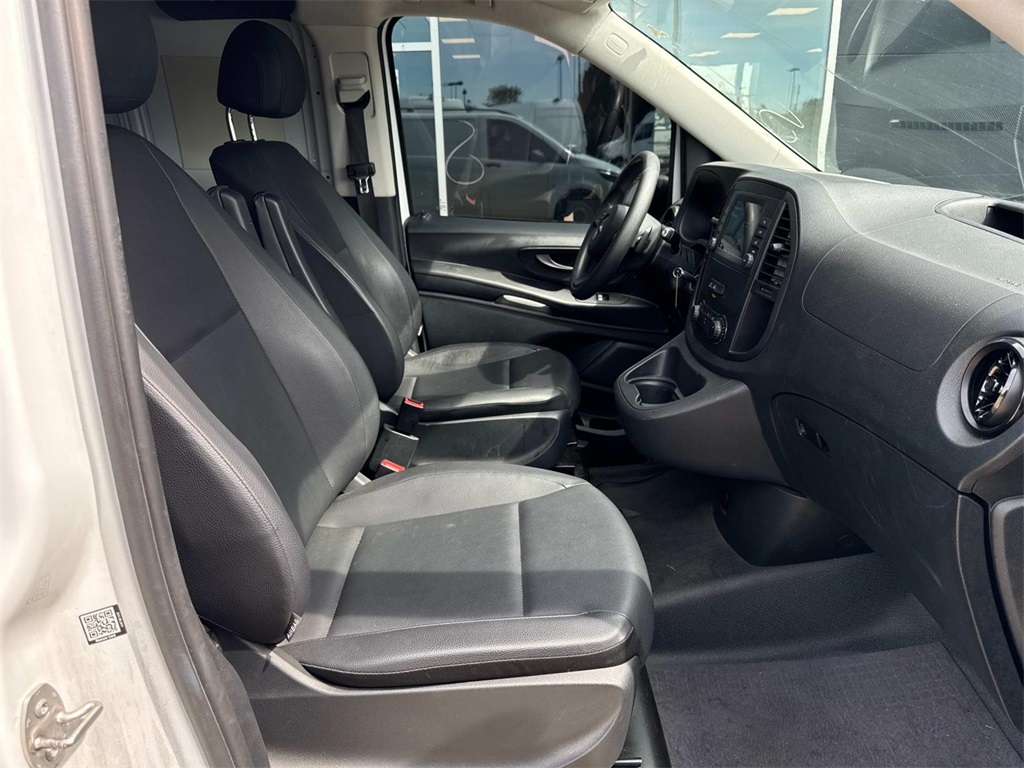 2023 Mercedes Benz Metris Cargo photo 10