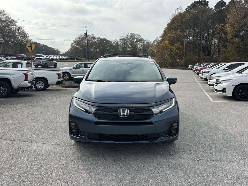 2026 Honda Odyssey Elite photo 2
