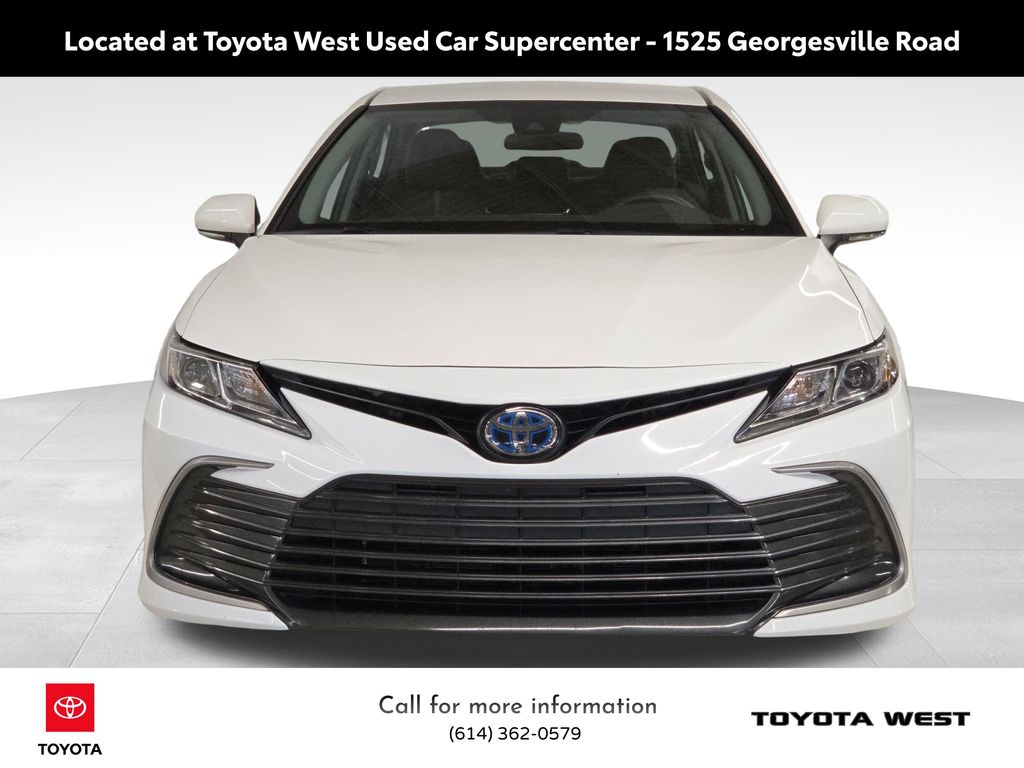 2023 Toyota Camry Hybrid LE photo 2