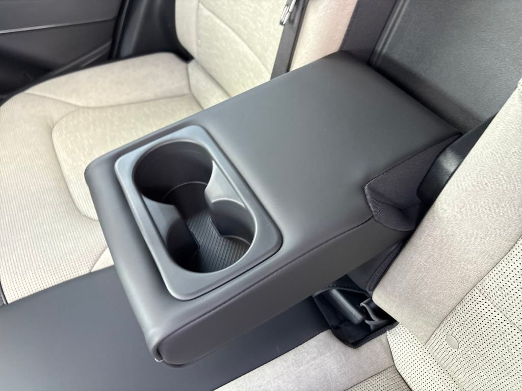 2025 Kia Niro SX photo 27