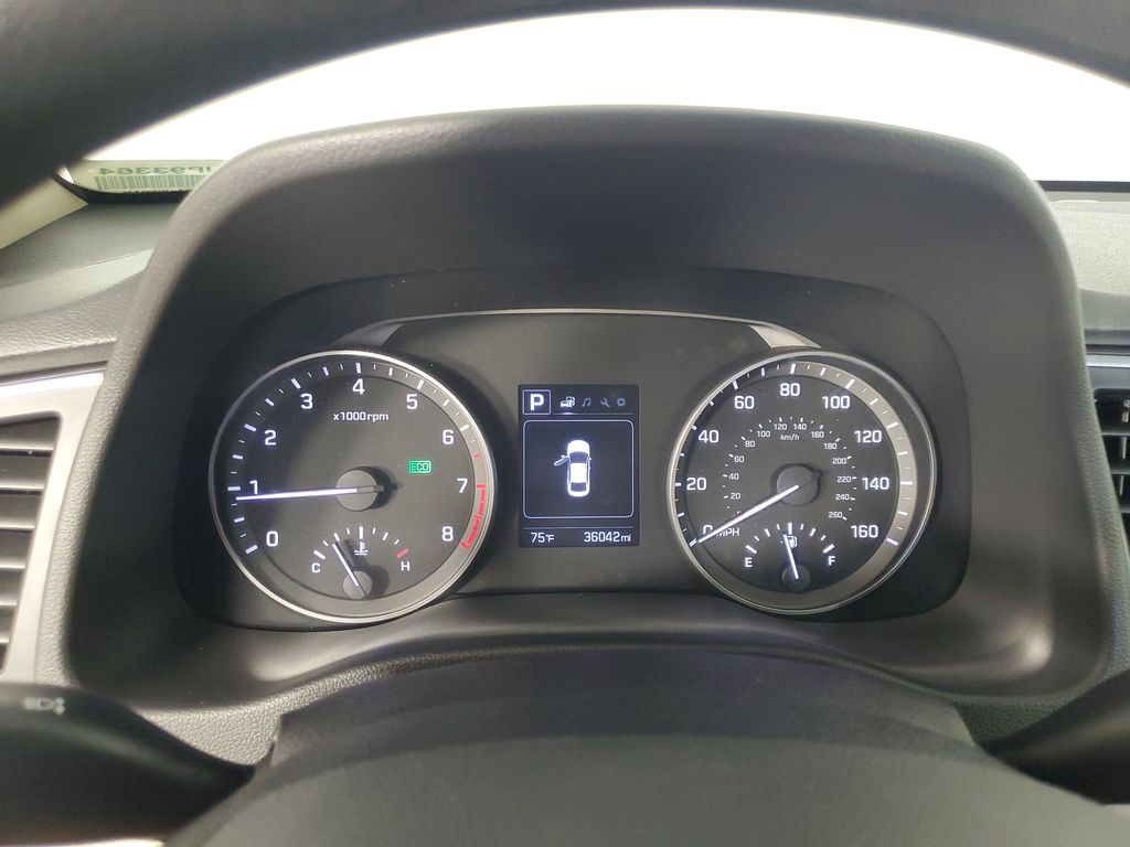2018 Hyundai Elantra SEL photo 25