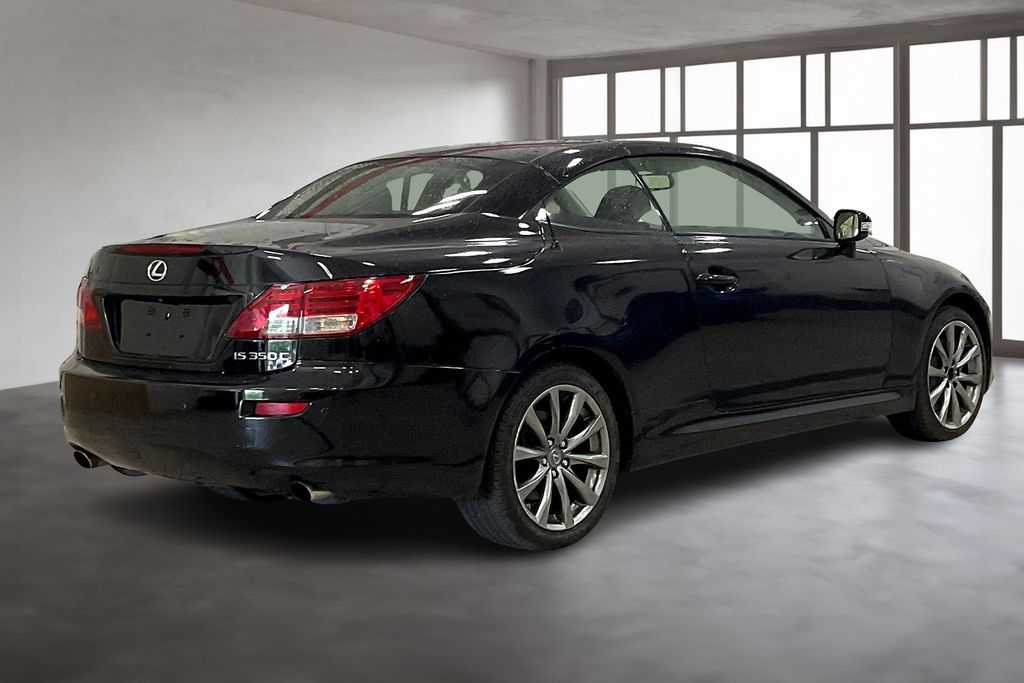 2014 Lexus IS 350C photo 2