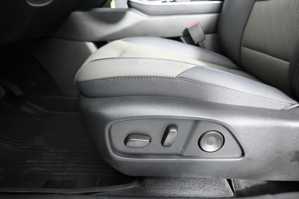 2026 Chevrolet Equinox LT photo 18