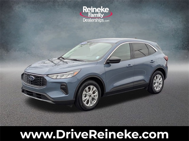 2023 Ford Escape Active's photo
