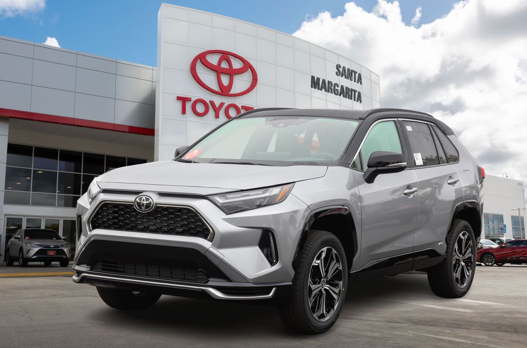 2025 Toyota RAV4 XSE's photo
